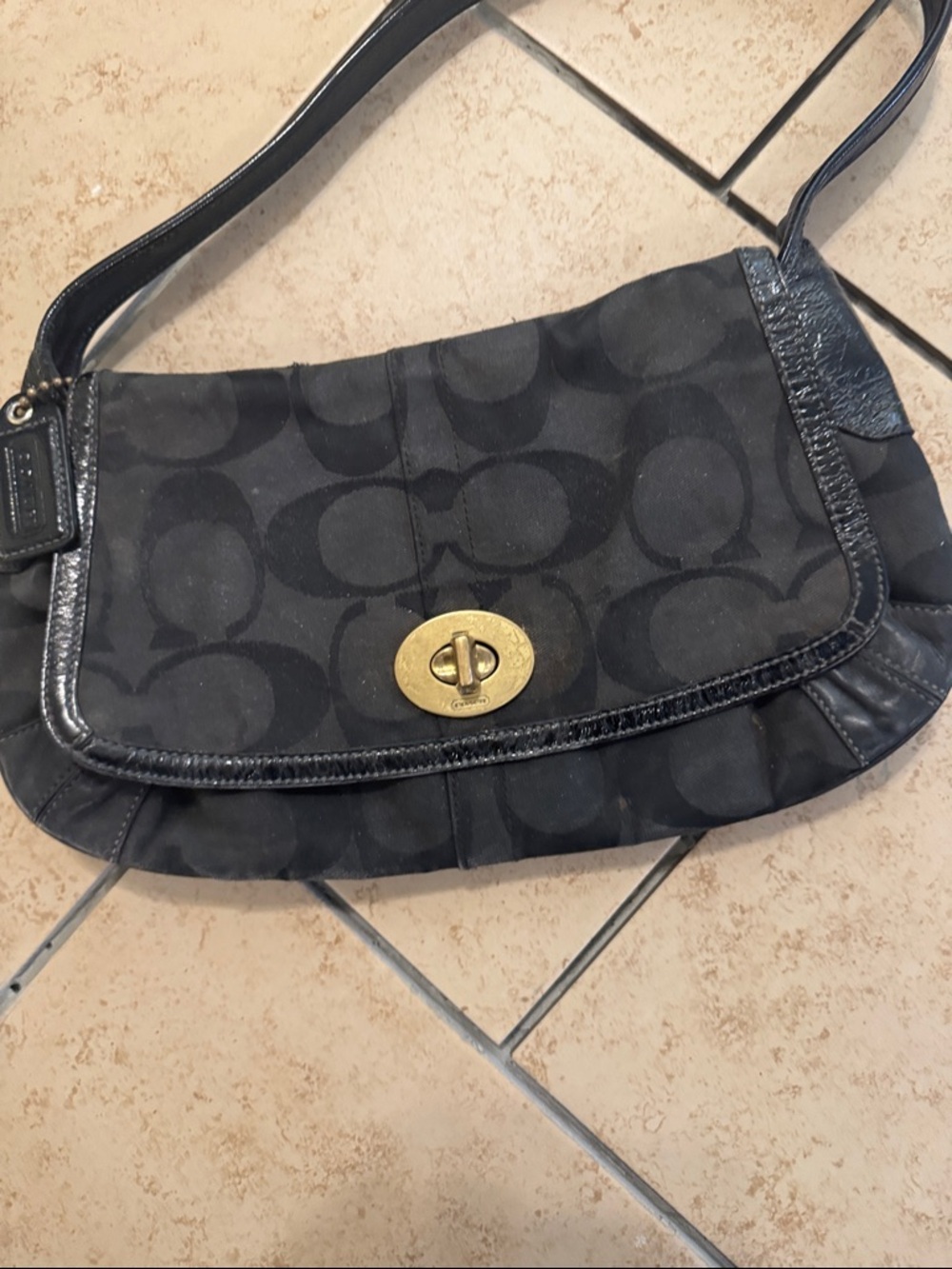 Coach Black Signature Turnlock Flap Shoulder Bag with Gold Hardware